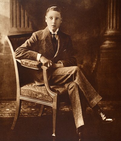 El Rey Eduardo VIII a los dieciséis años, 1910 de English Photographer